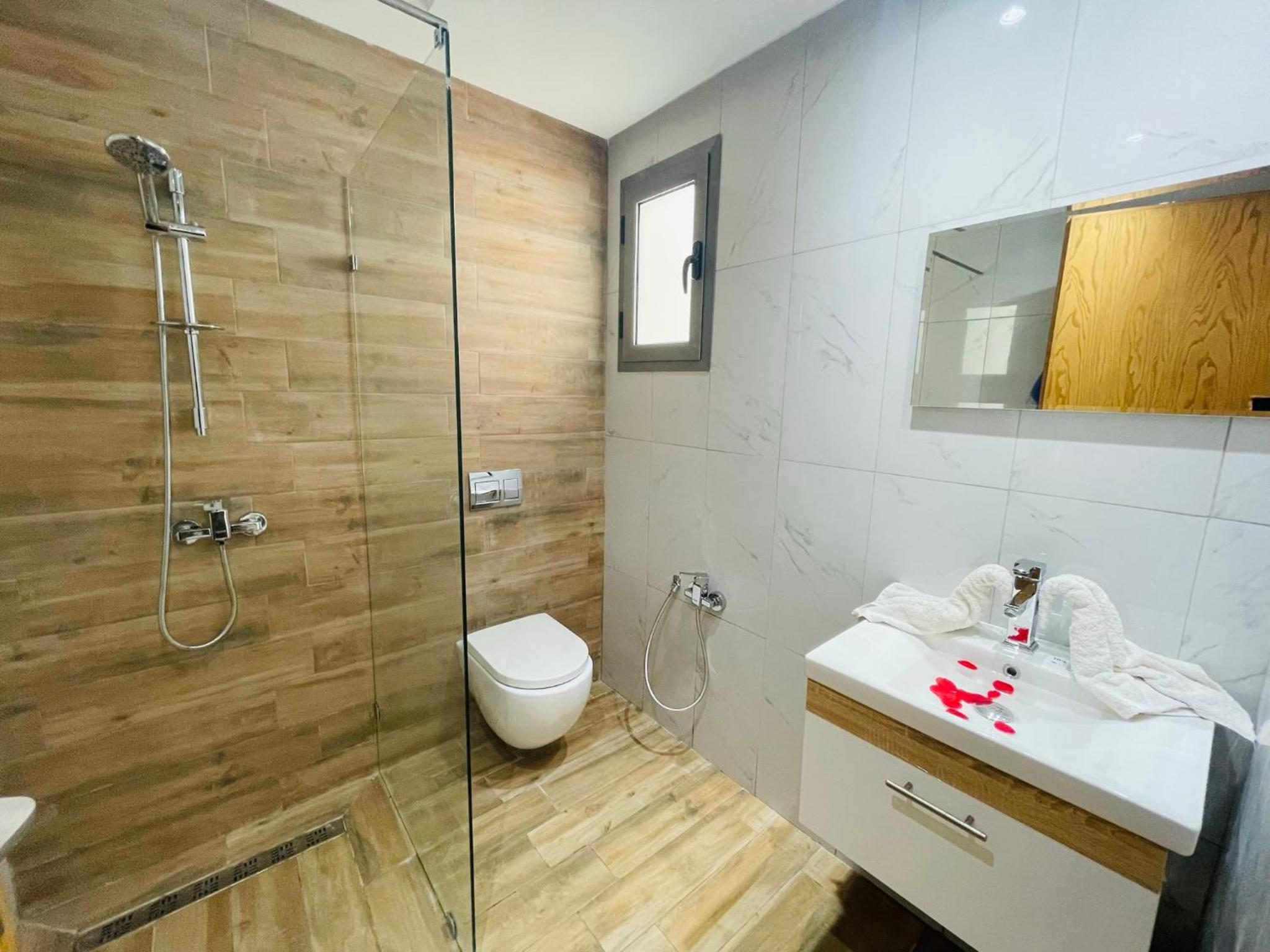 Luxus-Apartment mit Poolblick