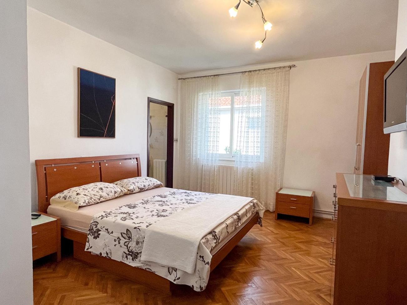 Apartmani Botica