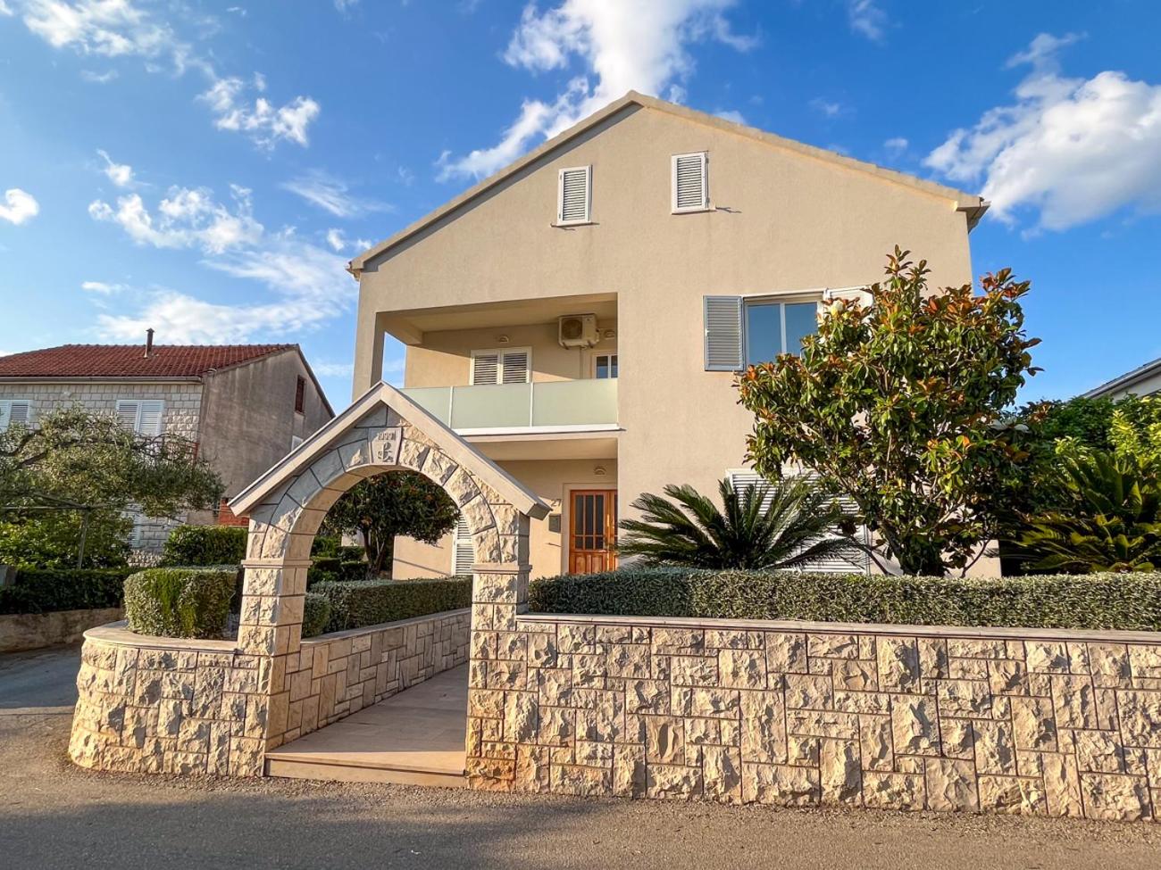 Apartmani Botica