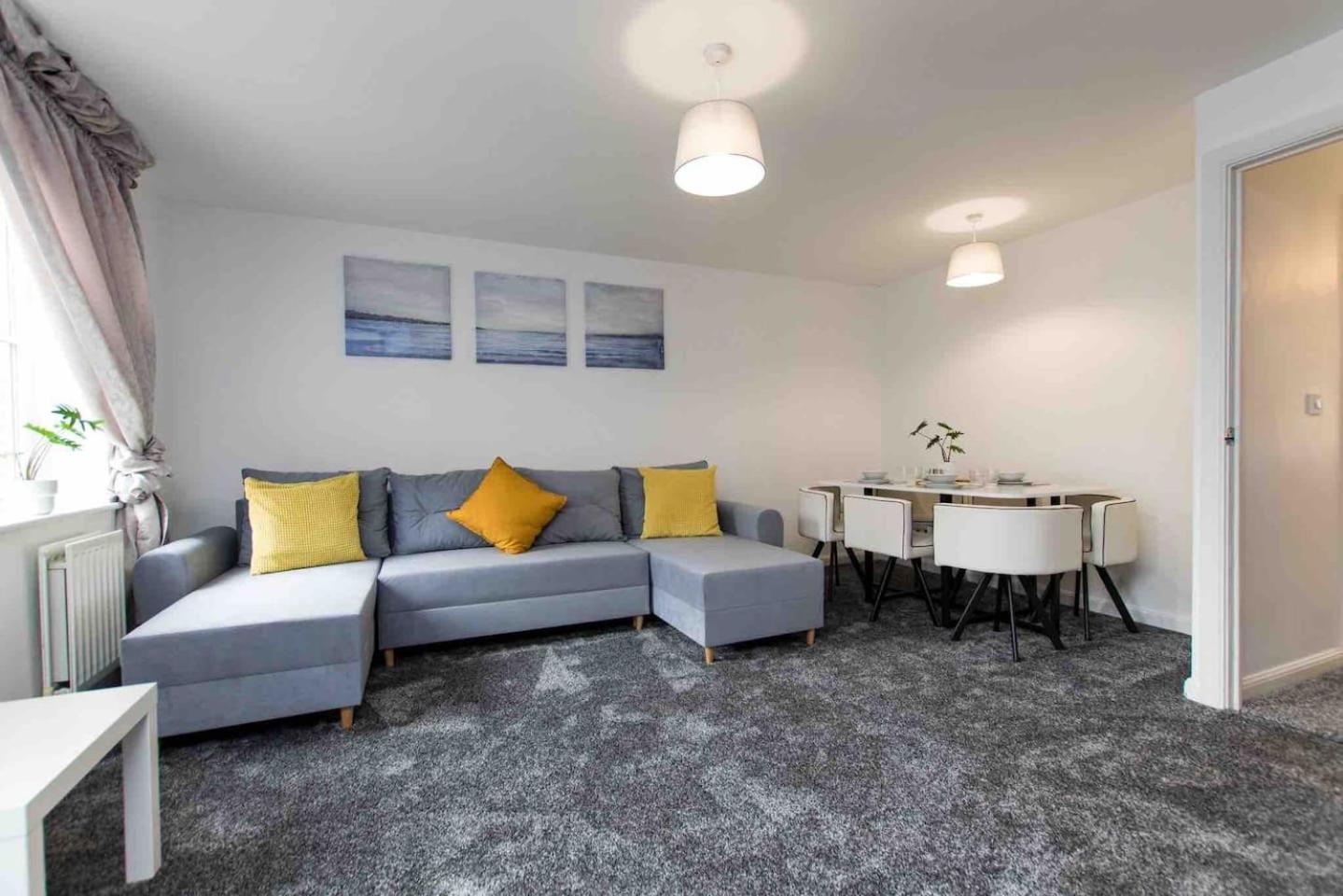 #Cloudstays Birmingham - City Getaway Luxury Townhouse Free Parking 2 Lakes