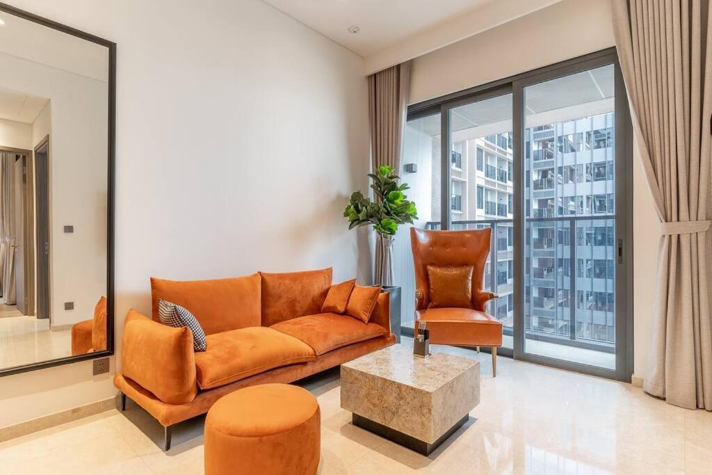 The Rixx Magnificent Apartment @D1/Netflix/bathtub