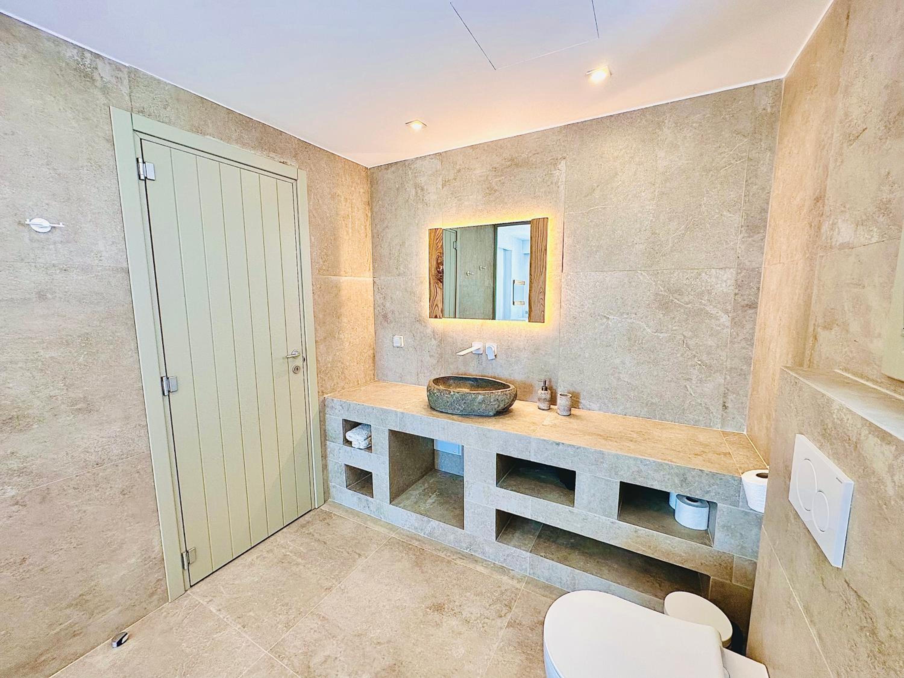Aeris suites pori jacuzzi villa view 3