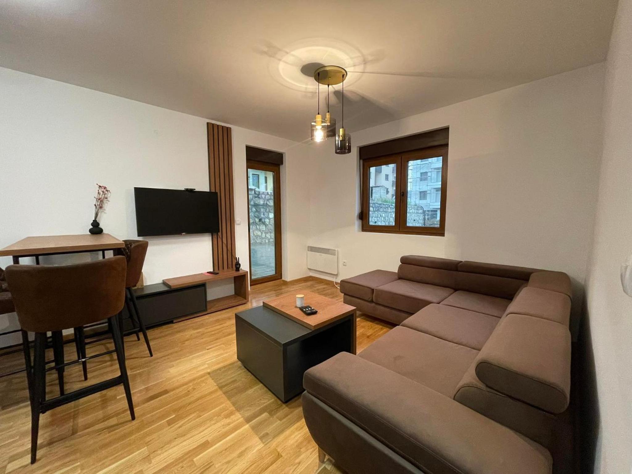LUX Apartman Bojović