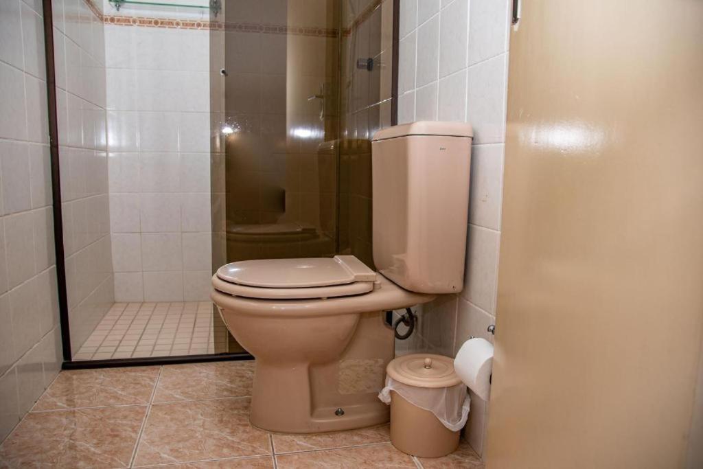 joia da enseada, com serviços de praia, de frente para o mar, 3 quartos, TV smart, piscina, academia, salão jogos, brinquedoteca, estacionamento