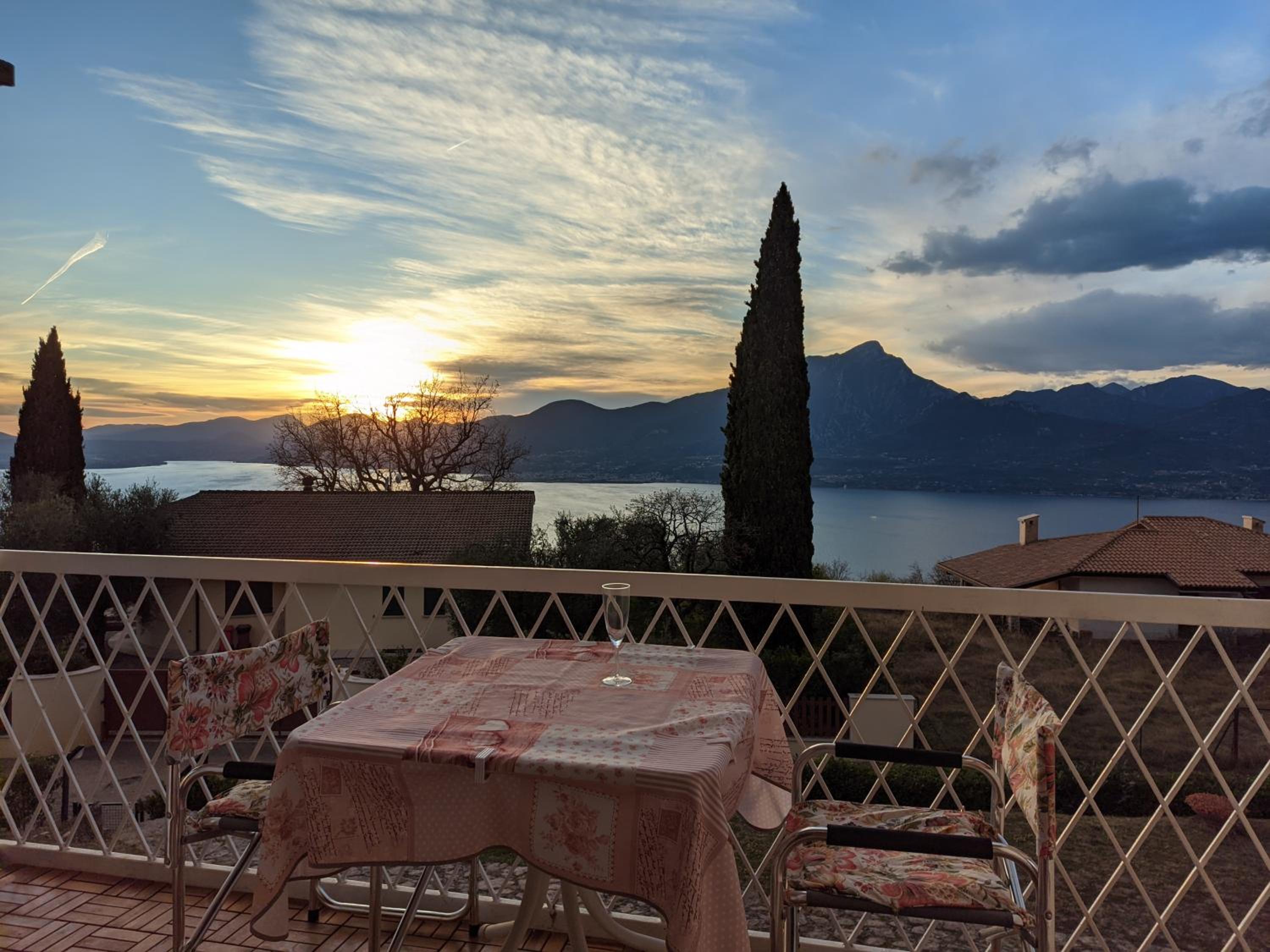 Garda Panoramic House