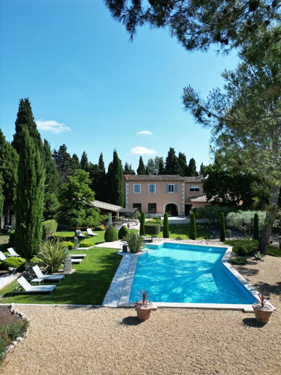 Le Clos des Cyprès Maison d'hôtes de charme & Diner Gourmet