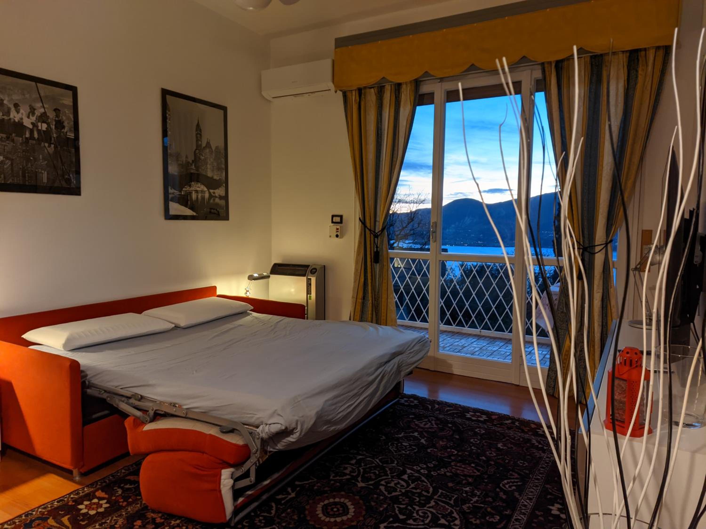 Garda Panoramic House