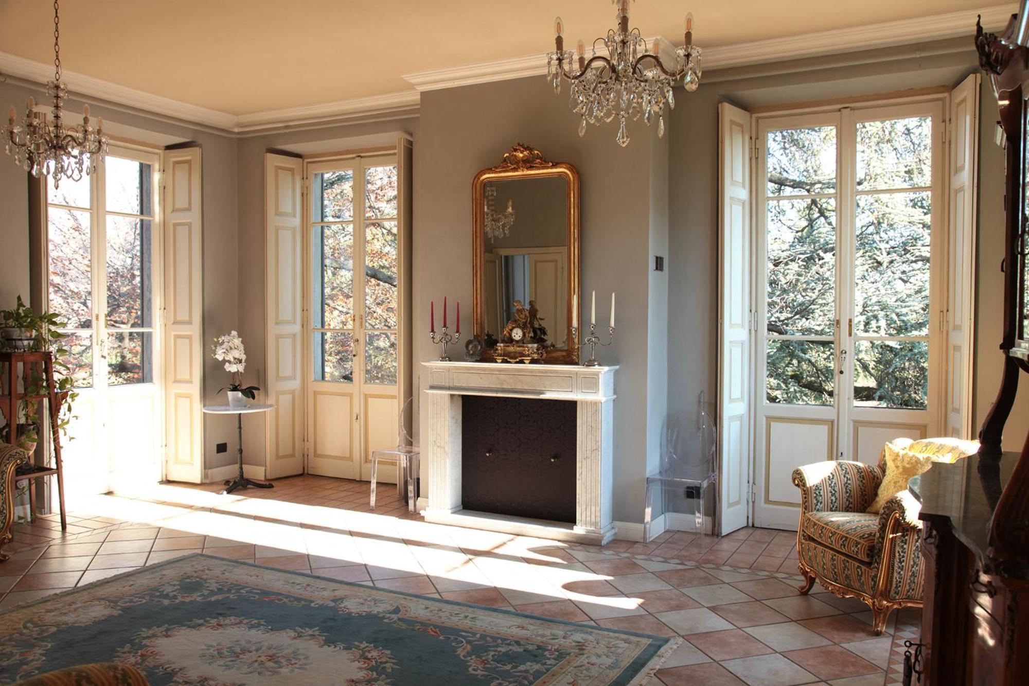 Historical Villa Lucini 1886 "La Dolcevita" - close to Lake Como-Milan view 2