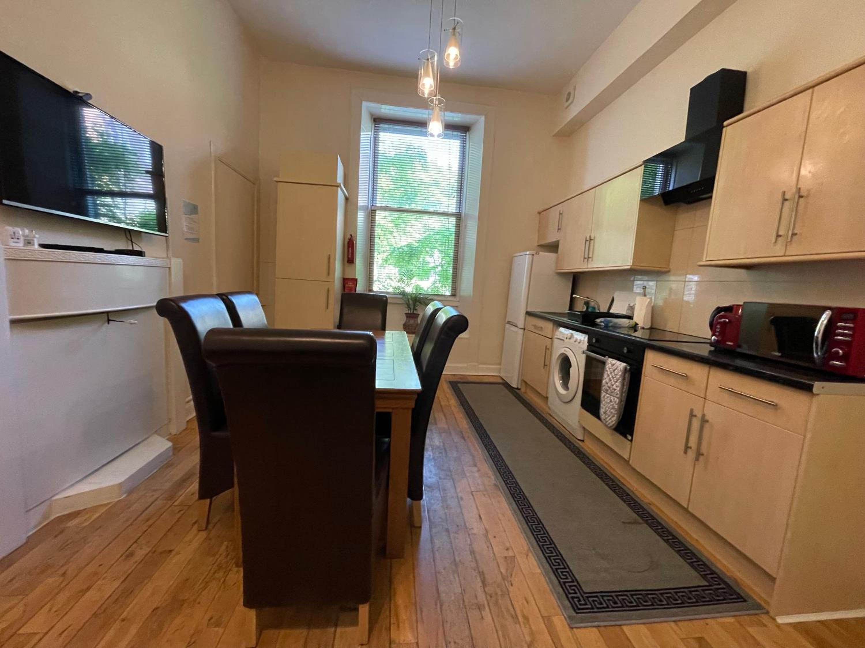 Oxford Apartment