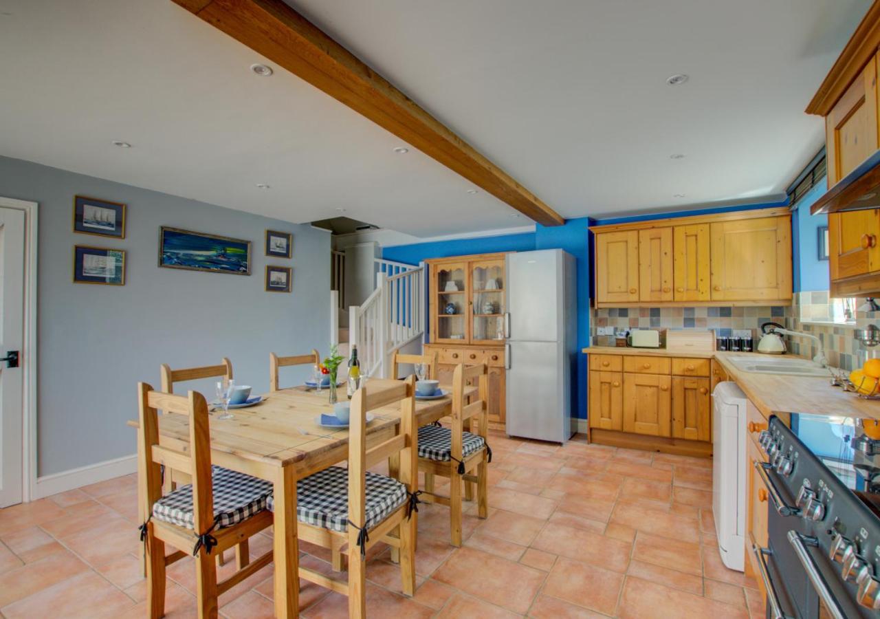 2 Bed in Charminster oc-wy408