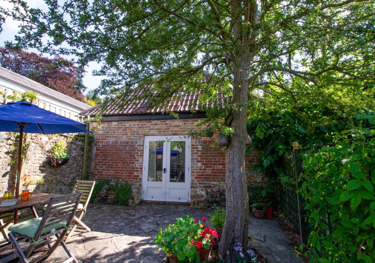 2 Bed in Charminster oc-wy408