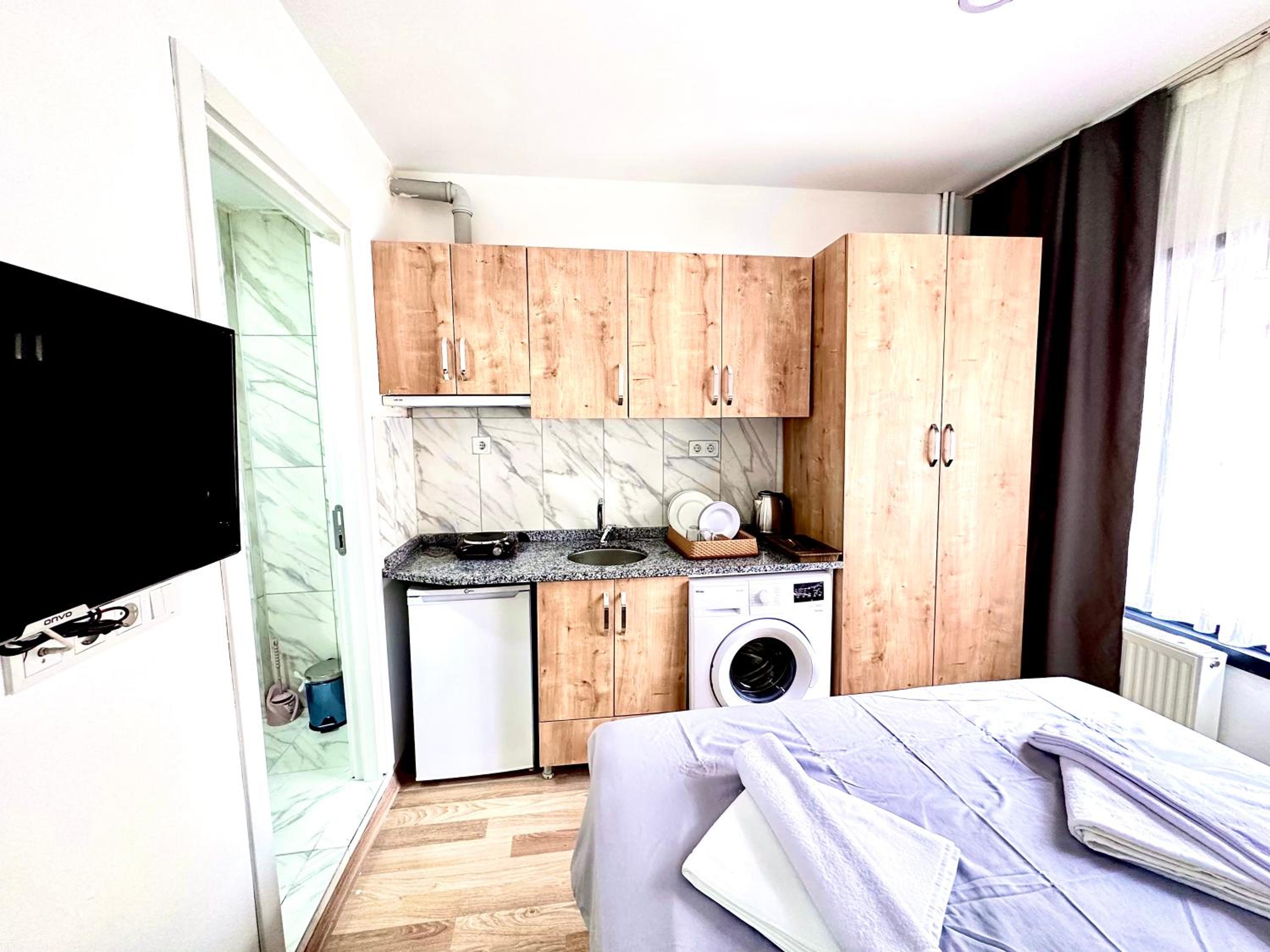 Alaca Suit - Image 16