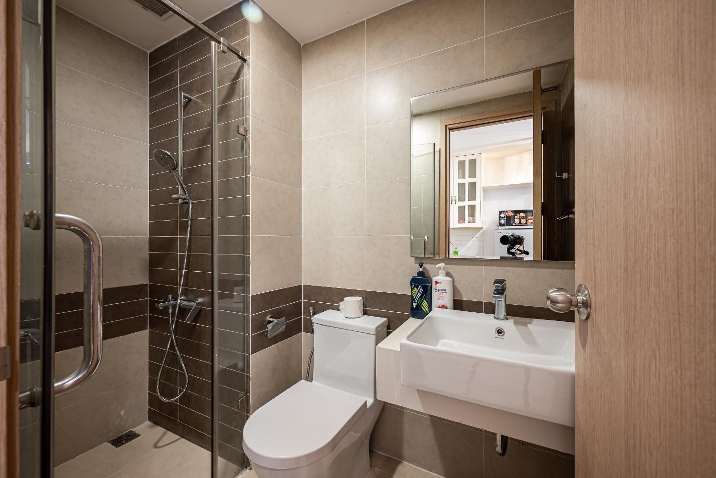 Luxury Rivergate Apartment (Gym & Pool)-Ivyhouse