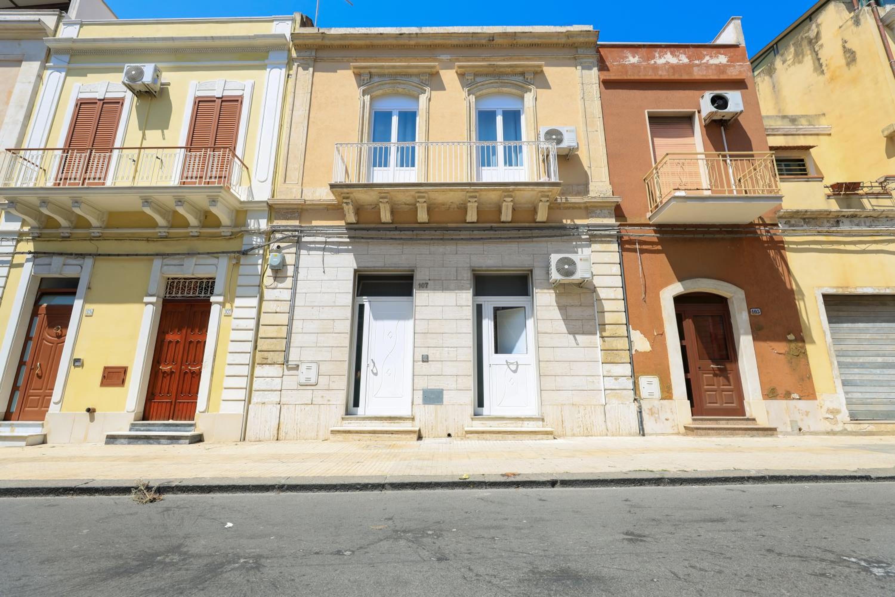 Casa Caruso Corso Garibaldi photo 3