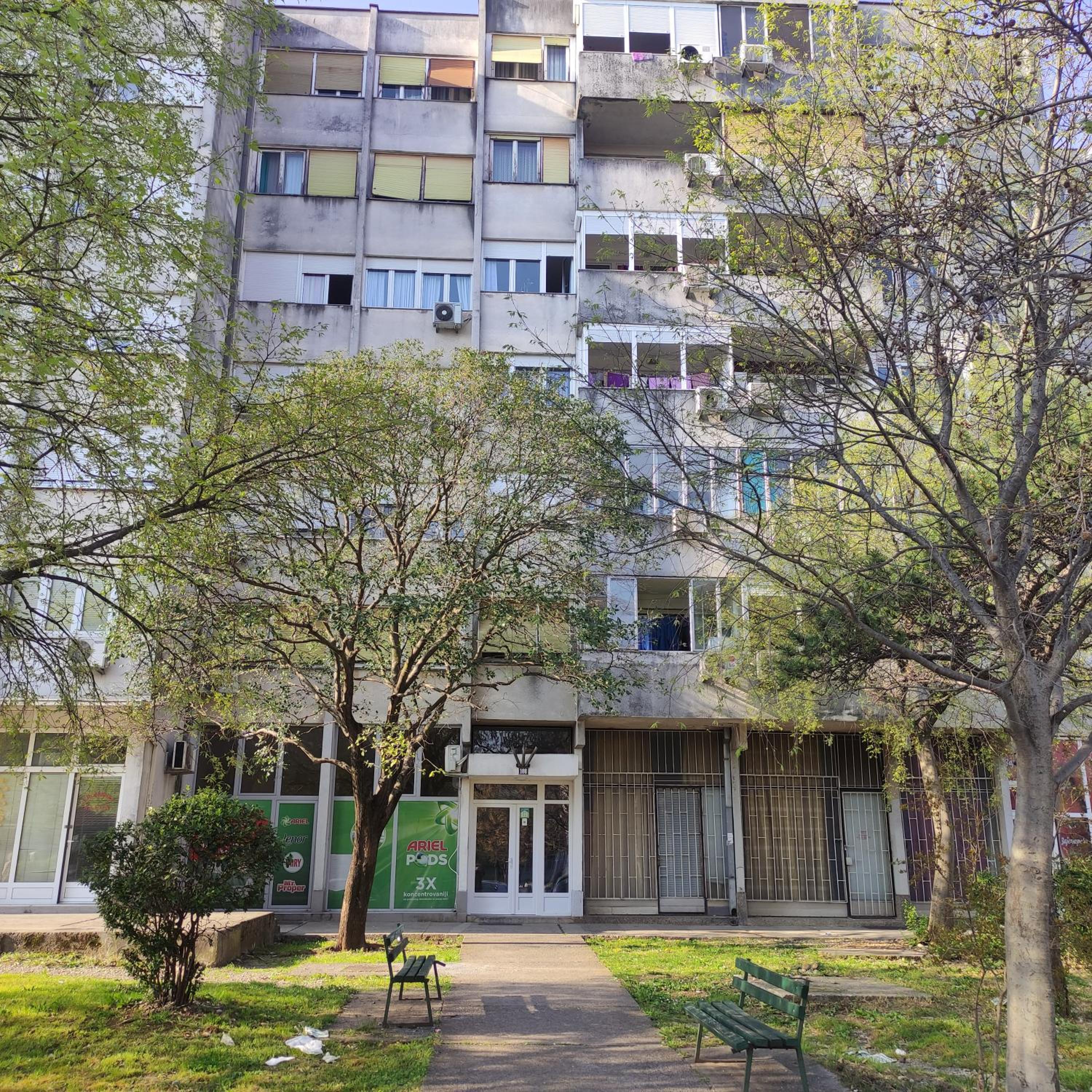 Modern Apartment with Balcony Close to City Center view 3