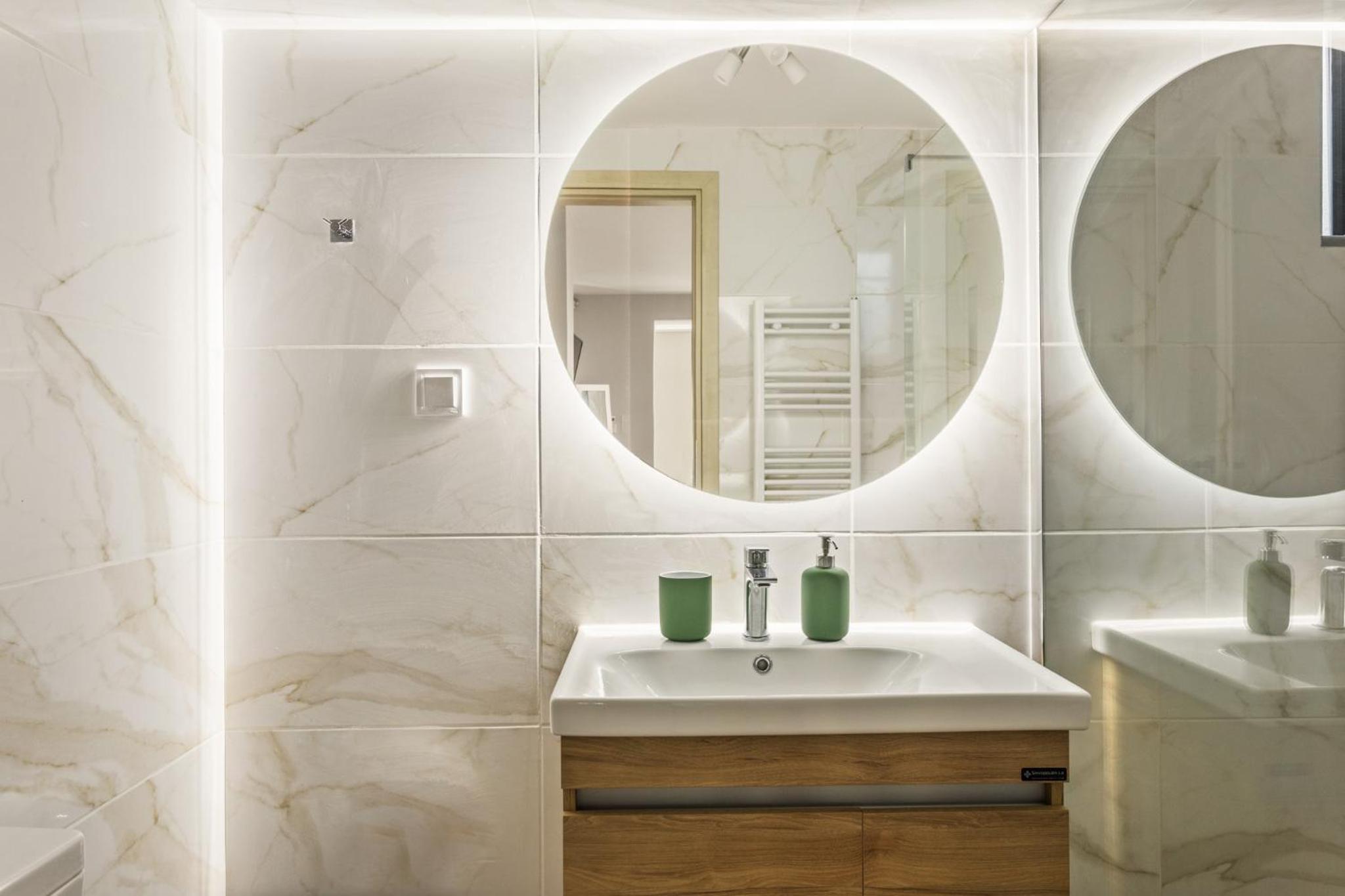 Elia Suite