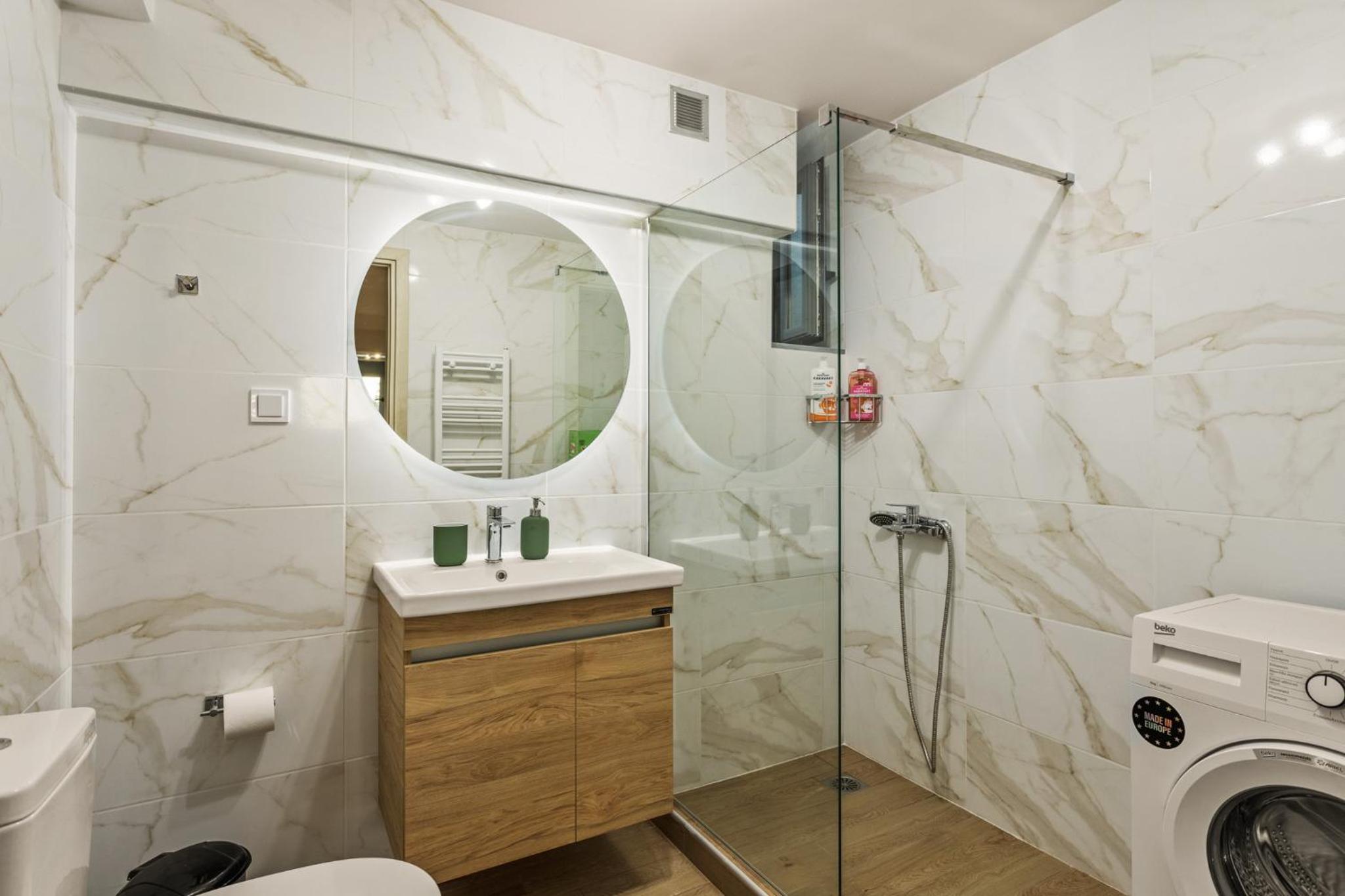 Elia Suite