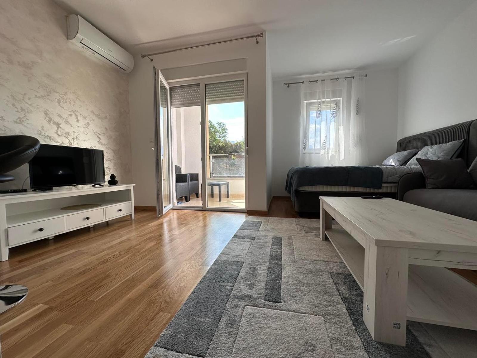 Lux studio apartment Bečići-Budva