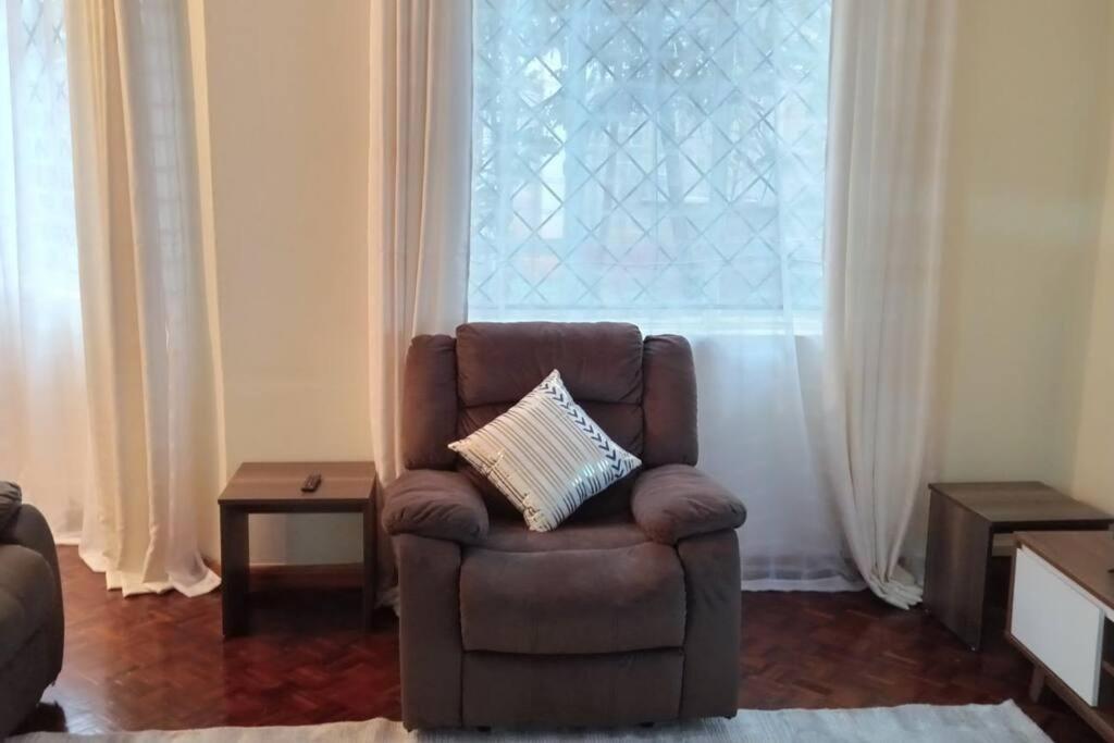 Stylish, Exquisite apartment in Nairobi view 2