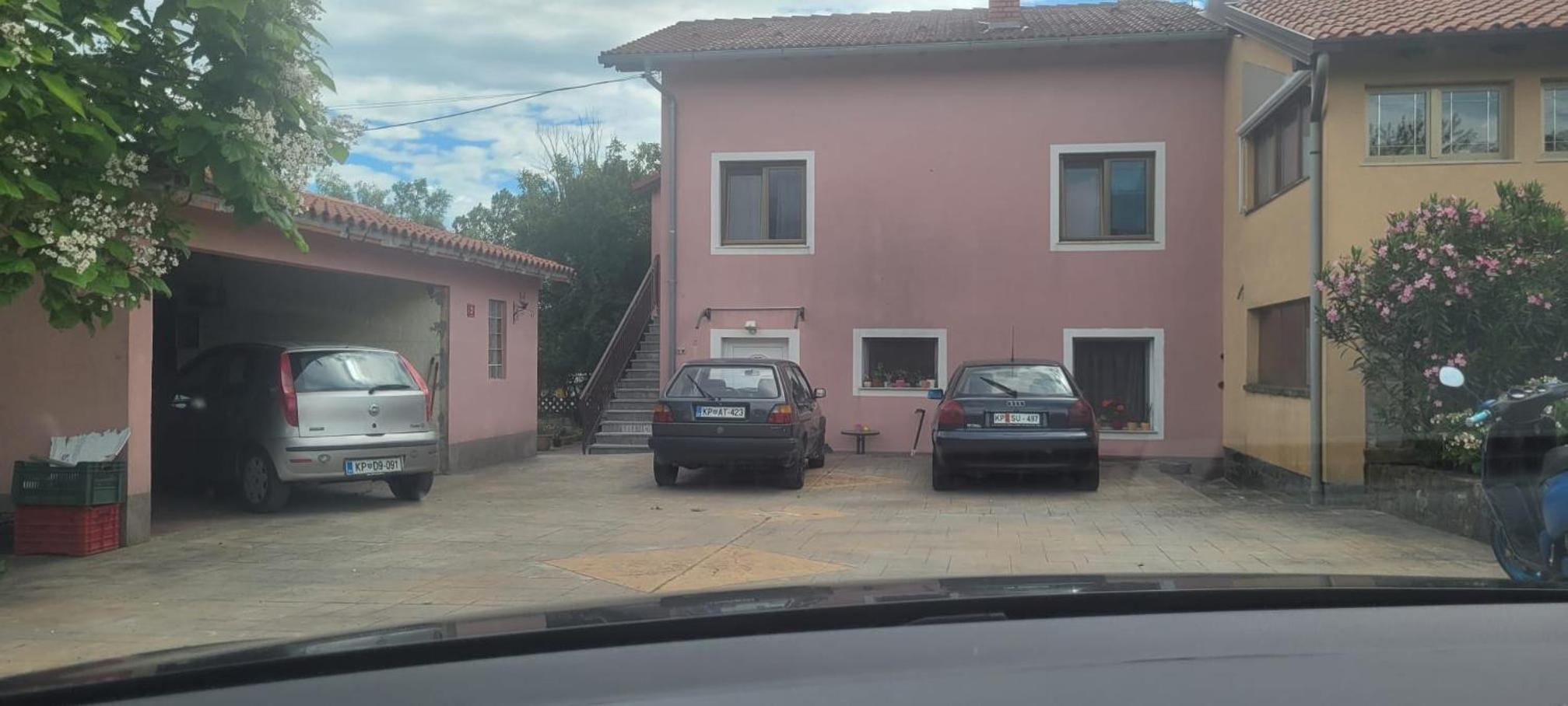 LUNA Quiet Retreat, Close to Koper, AirCon, Parking