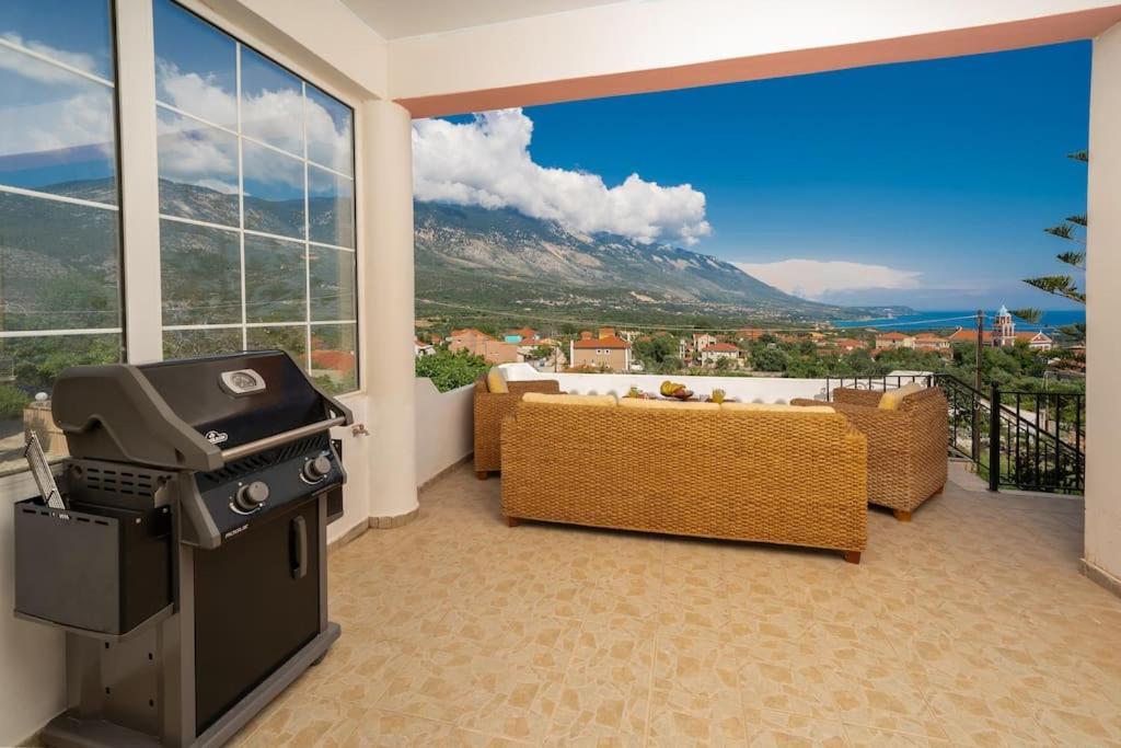 Villa Stunning Views