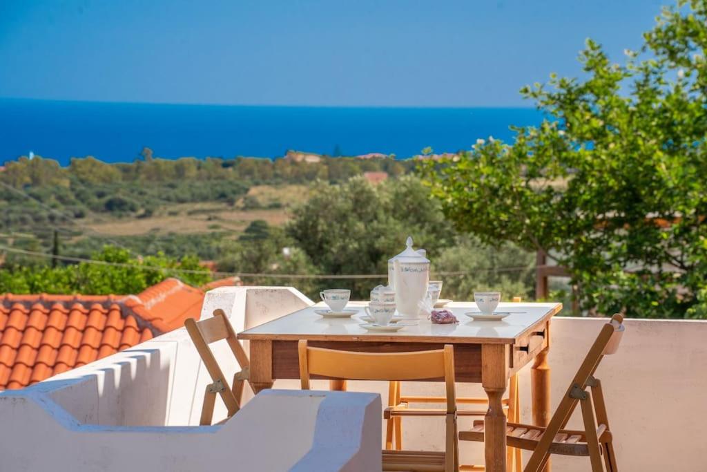 Villa Stunning Views
