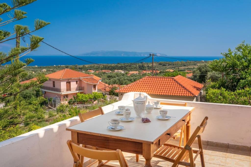 Villa Stunning Views