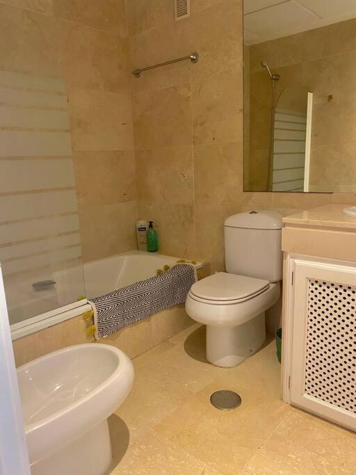 Shanti Sea View Apartment