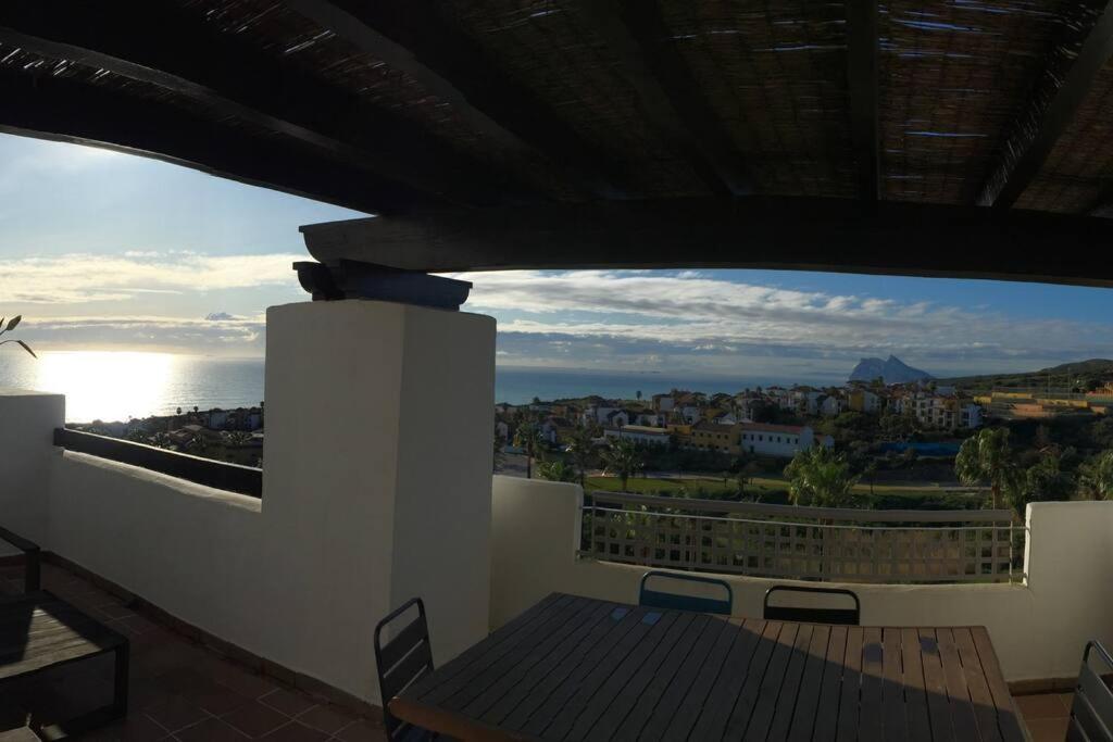 Shanti Sea View Apartment
