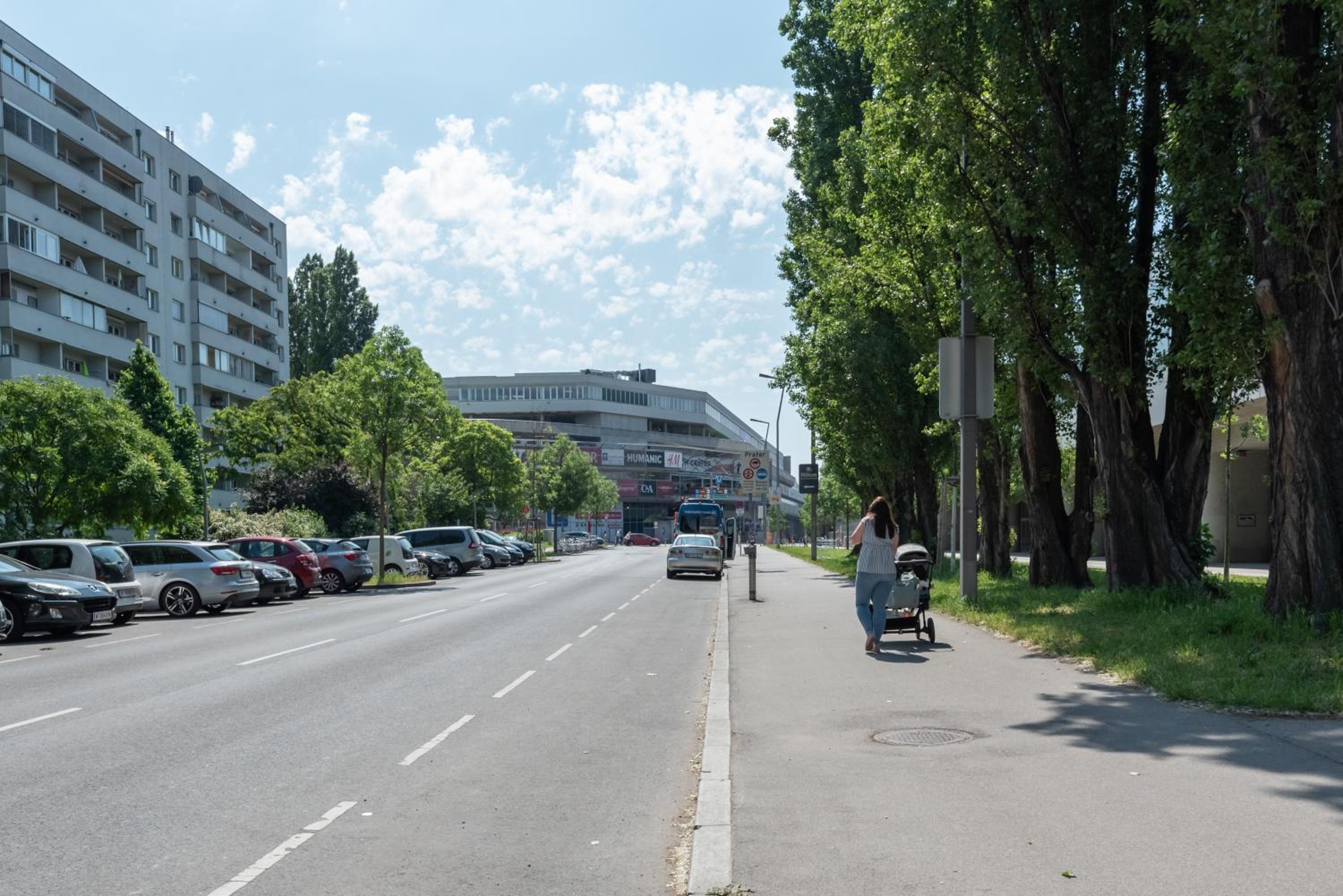 Neu zentral und ruhig an der U2 / Stadion