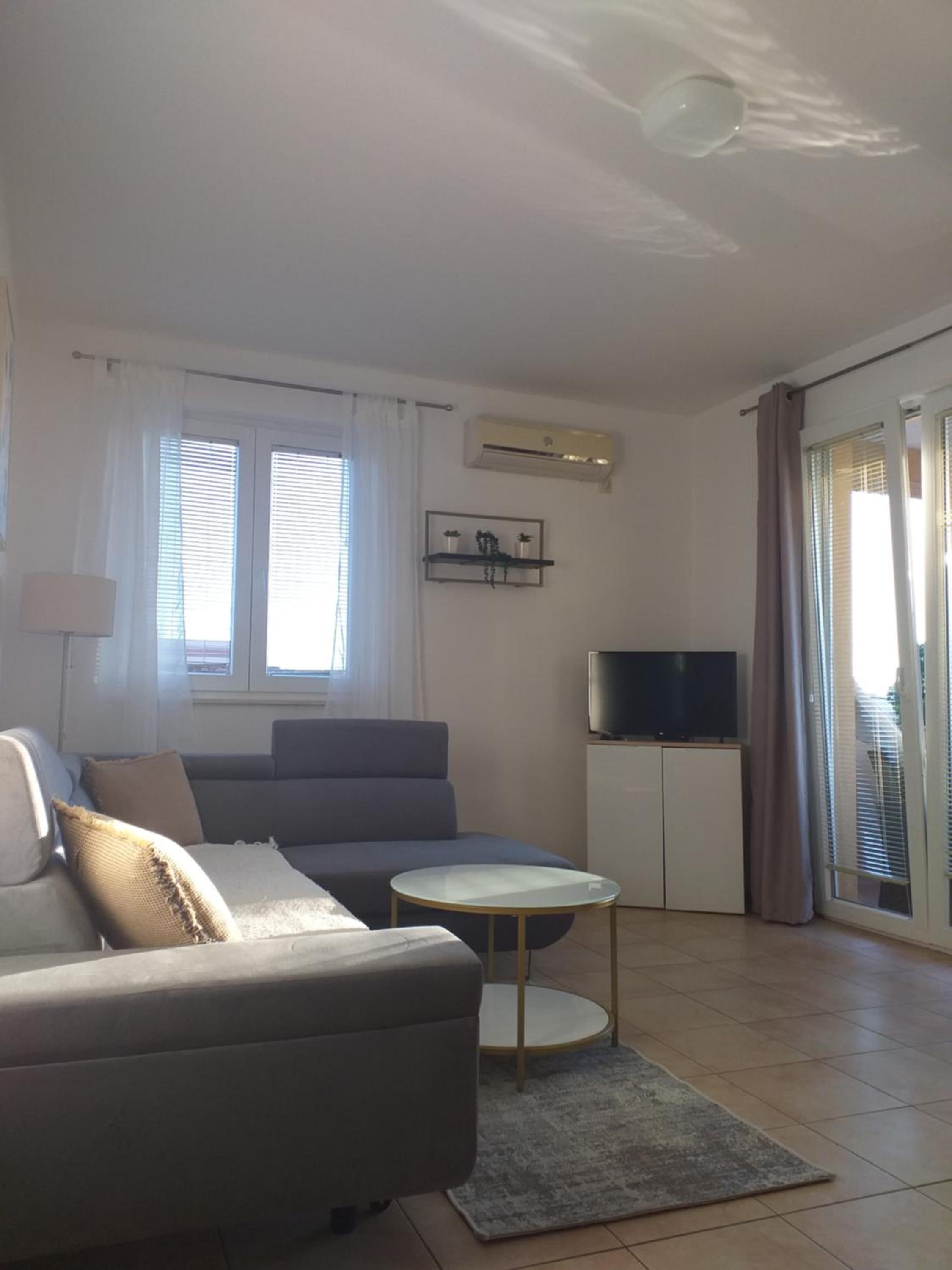 Apartments Golić