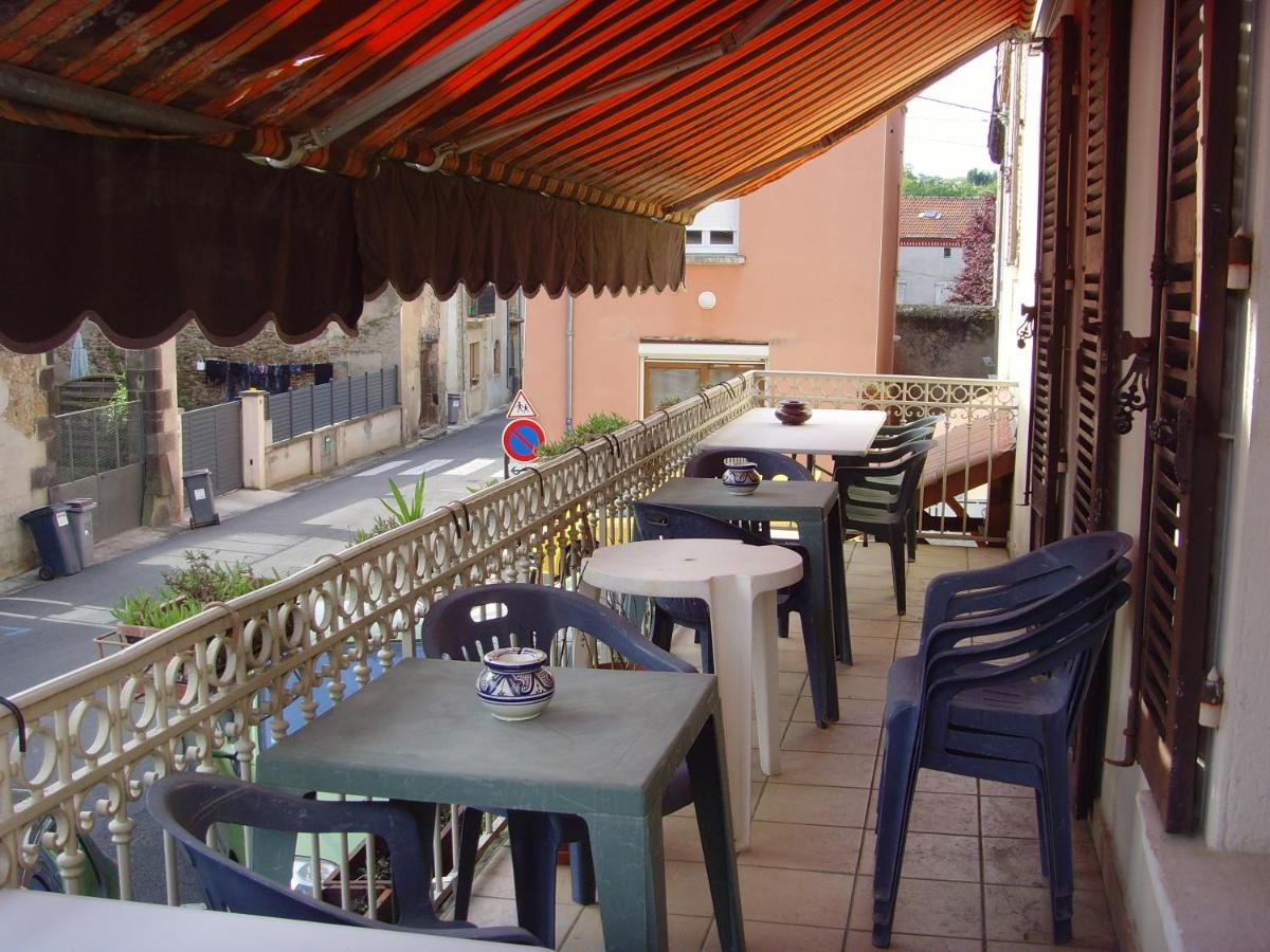 outdoor BBQ area