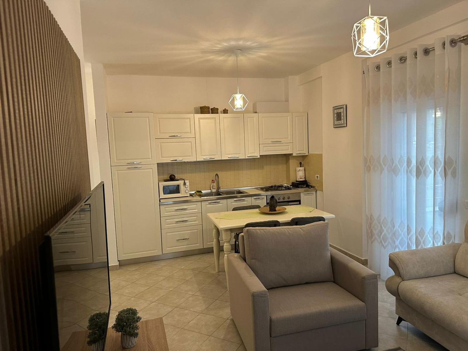 Sibora's Apartment
