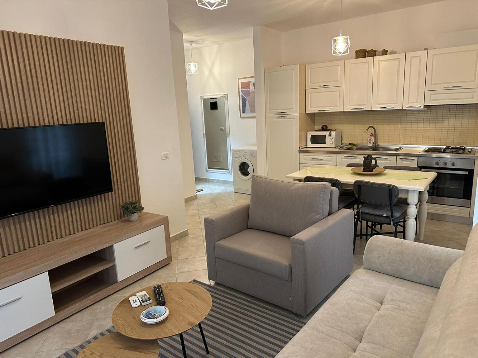 Sibora's Apartment