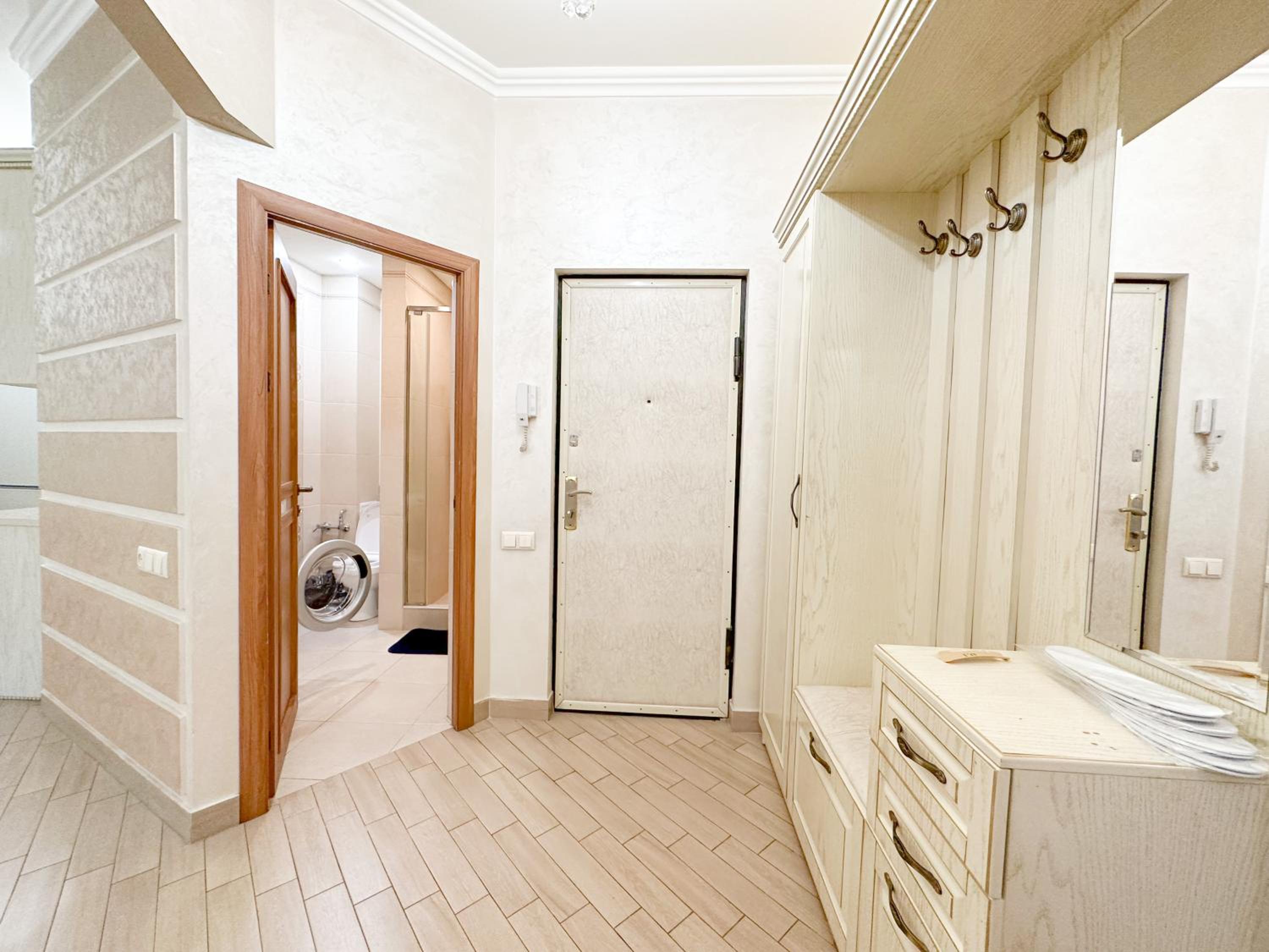 Near the Opera theatre 2 bedroom