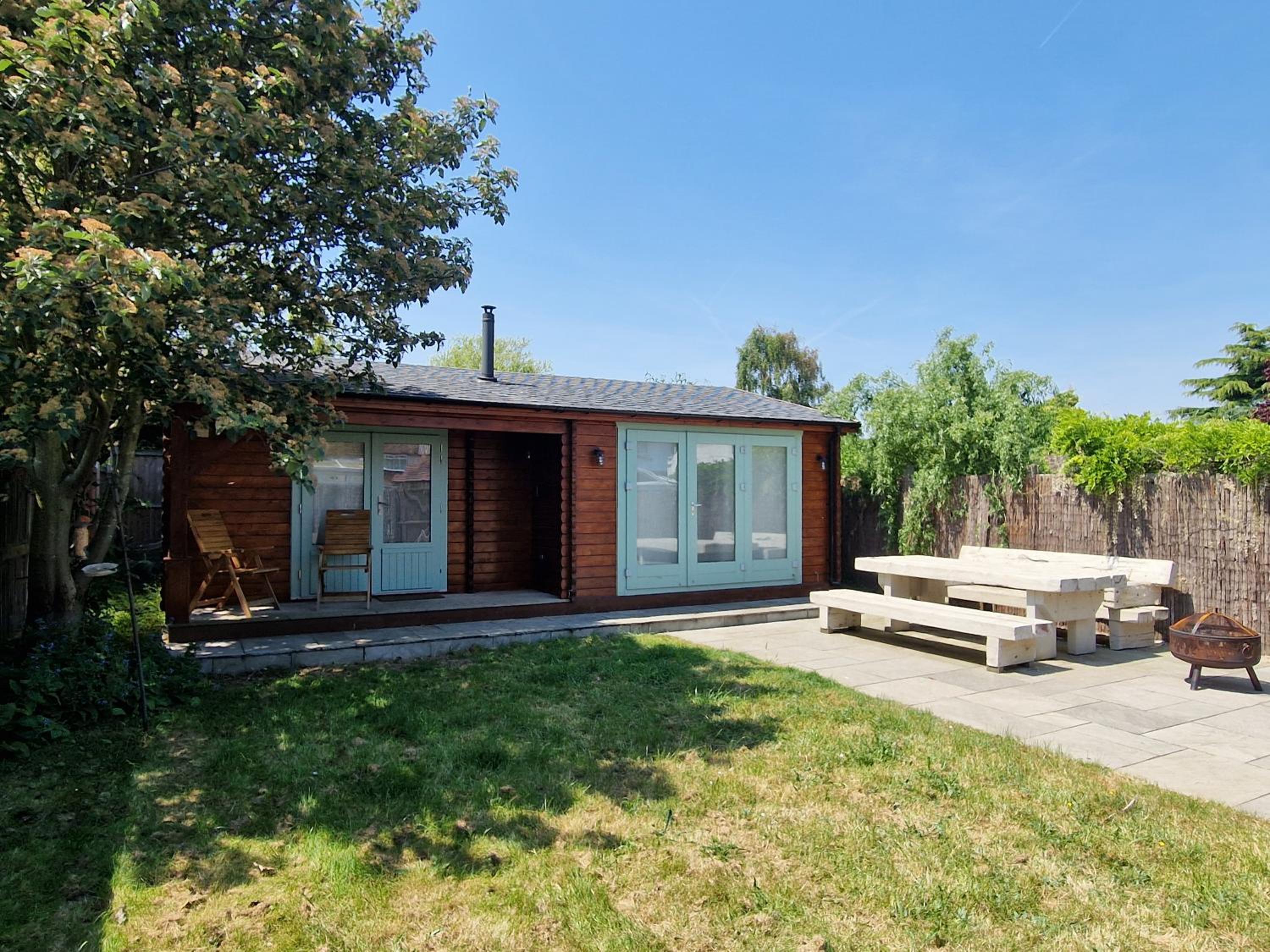 Hotel Caban Cwtch - Log Fire, Pool Table, Hot Tub Cinema