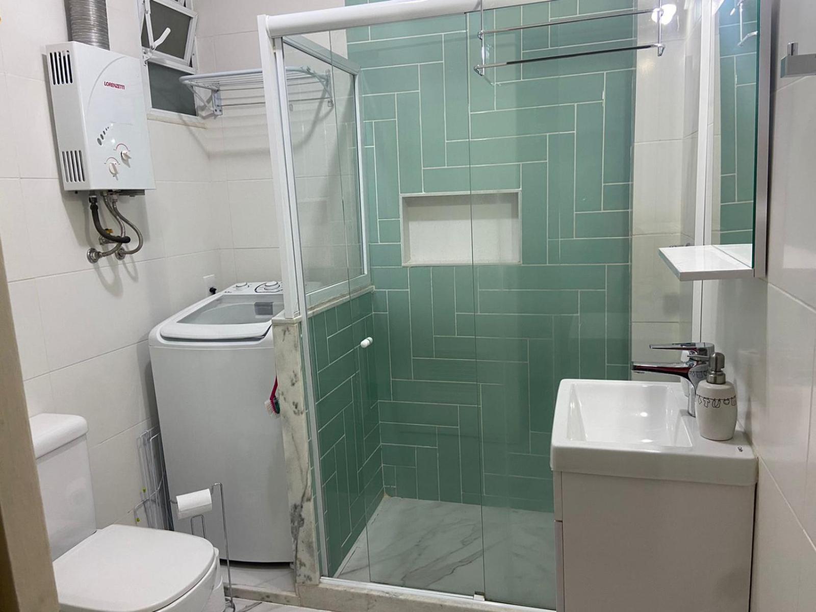 Studios confortáveis na URCA, perto Pão de Açucar, reformados, WI-FI, TV e ar condicionado SPLIT, pauloangerami MC103