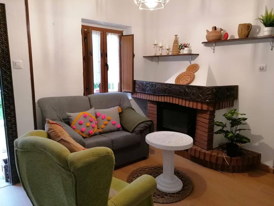 Apartamento en casa rural con amplio jardín a 5 min de la playa Situación inmejorable view 4