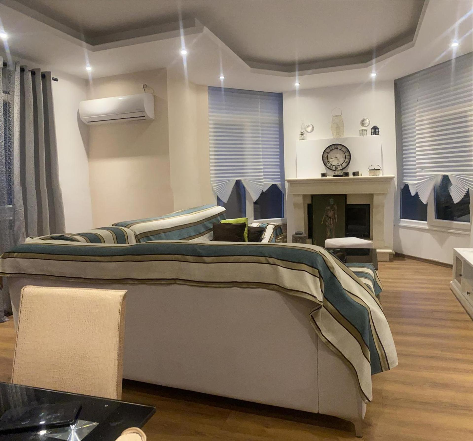 House with a garden view in Durres