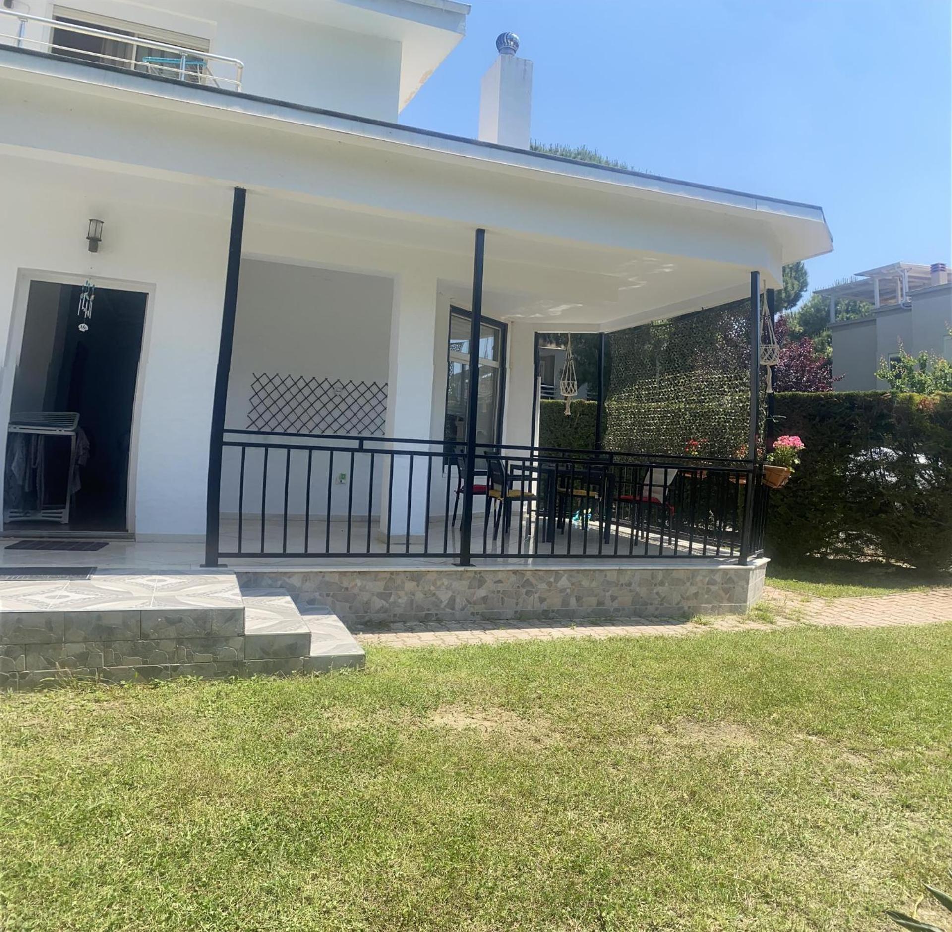 House with a garden view in Durres