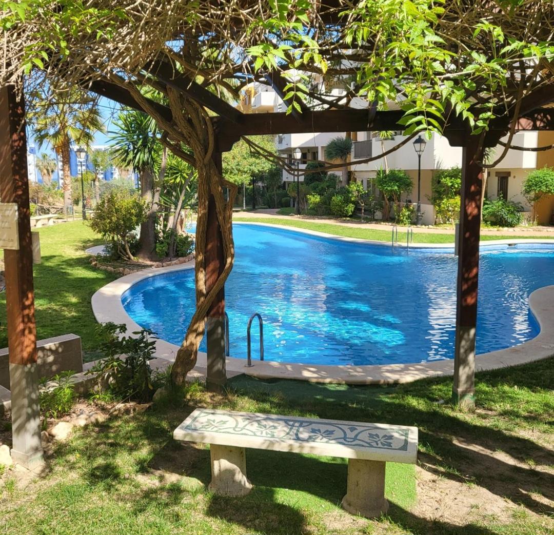 Apartamento Sultan, Punta Prima, Panorama Park, 2 bed & 2 beautiful swimming pools view 5