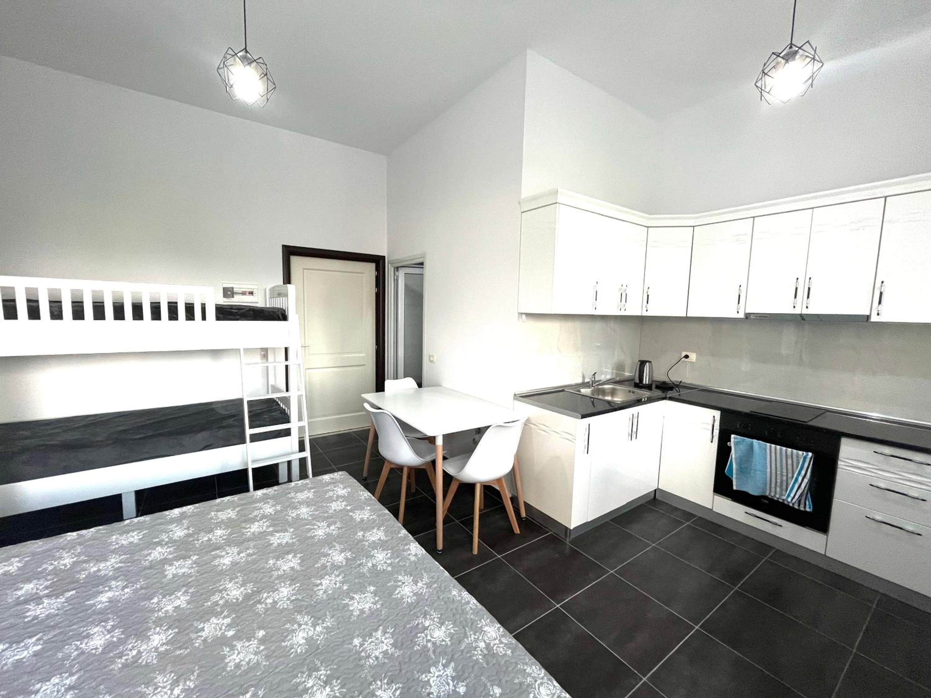 Gjiri i Lalezit, Saliu Apartment photo 4