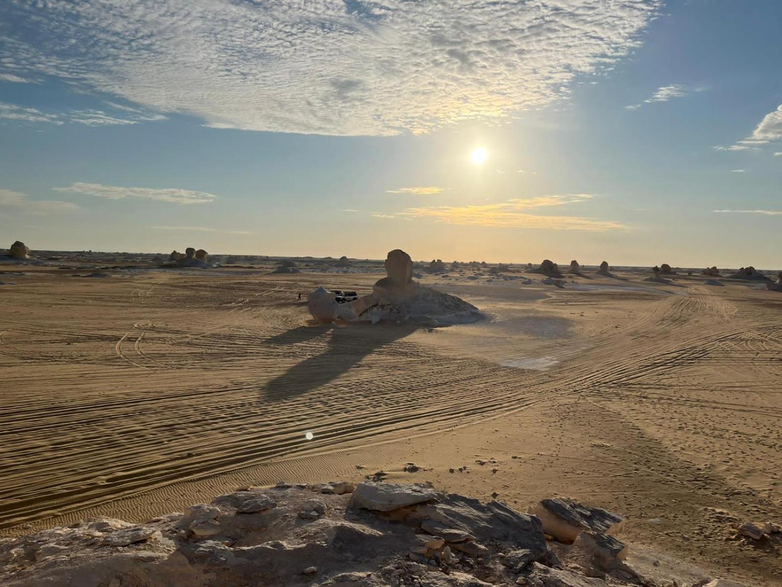 Egypt white and black desert with Camping