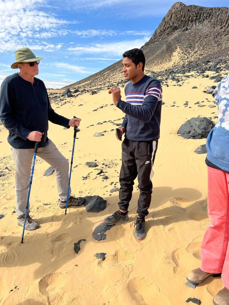Egypt white and black desert with Camping
