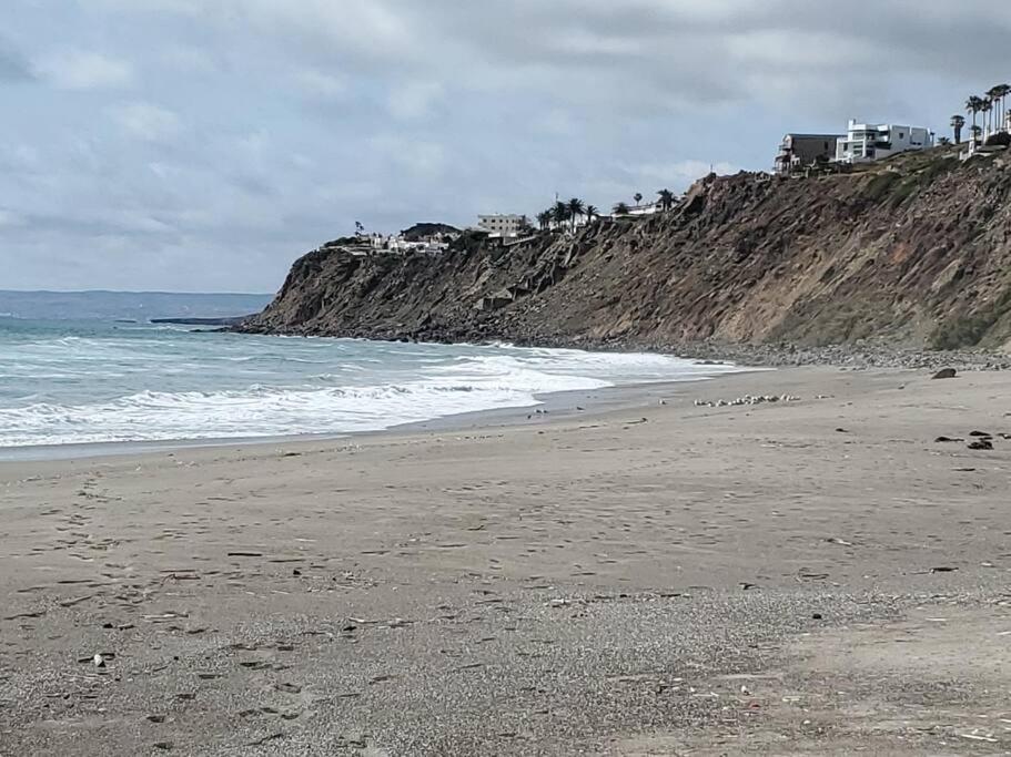 Majestic Beachfront Hideaway