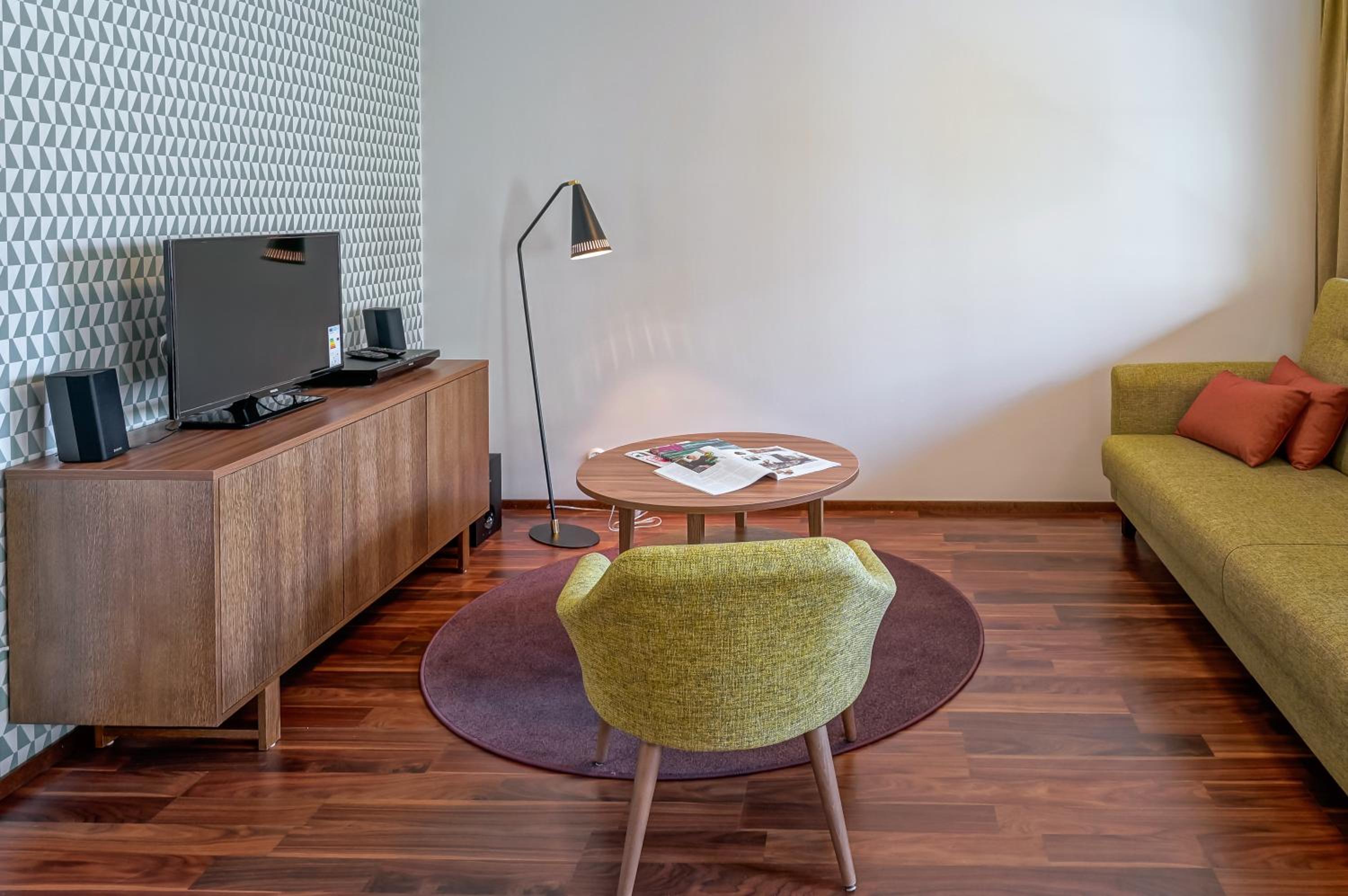 Forenom Serviced Apartments Espoo Tapiola