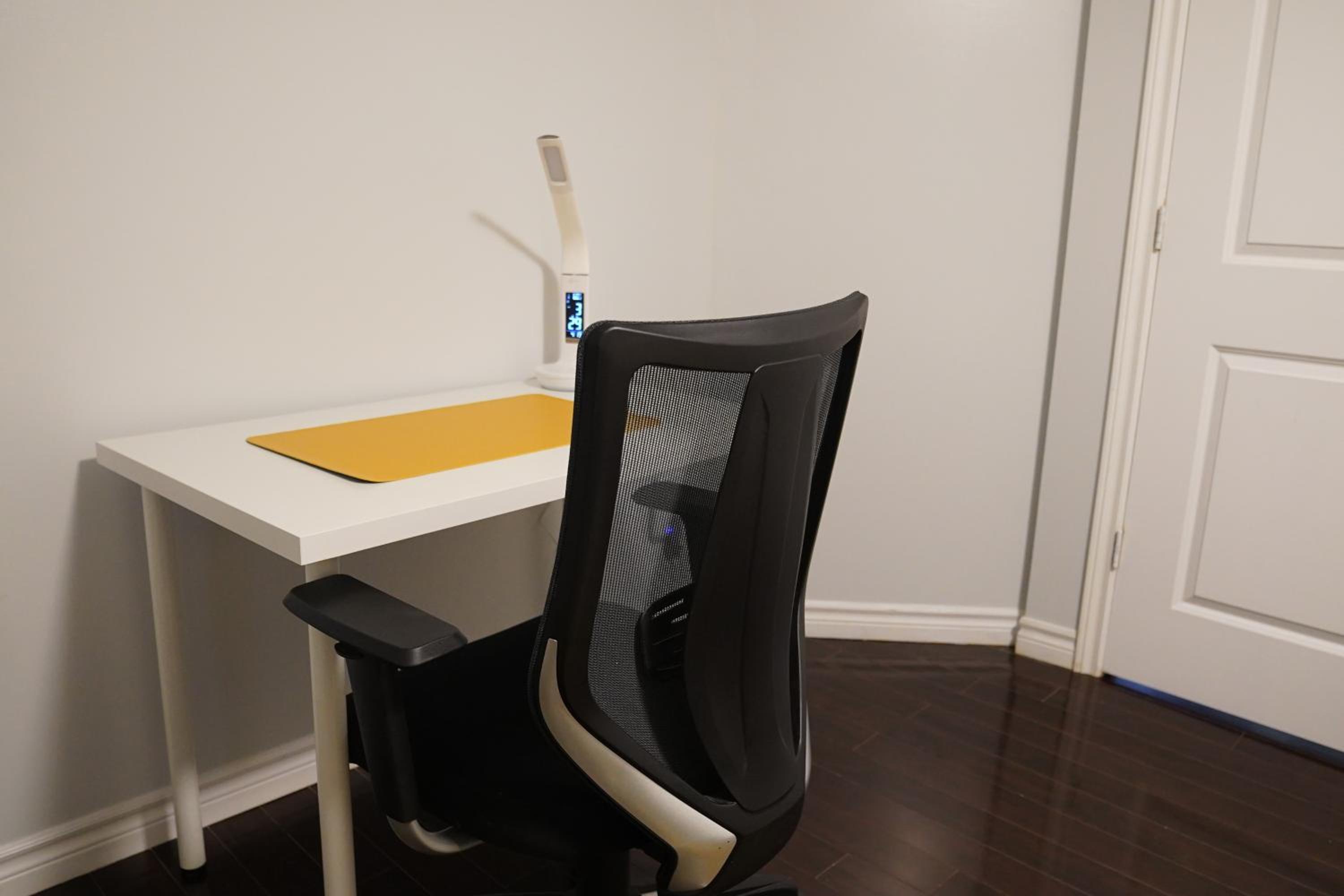 Patio privé, hébergement équipé et spacieux.