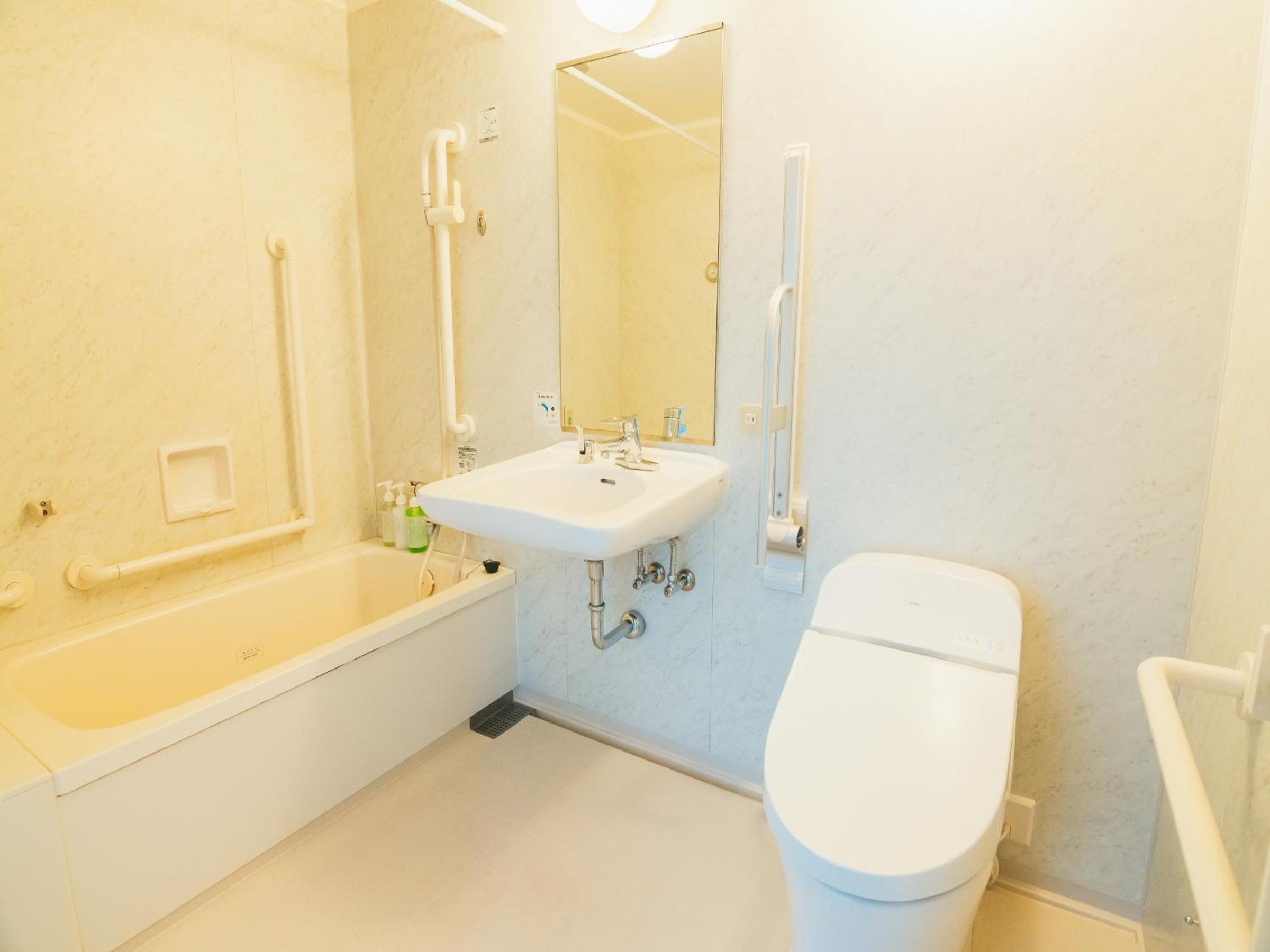 Quintessa Hotel Kokura Comic & Books