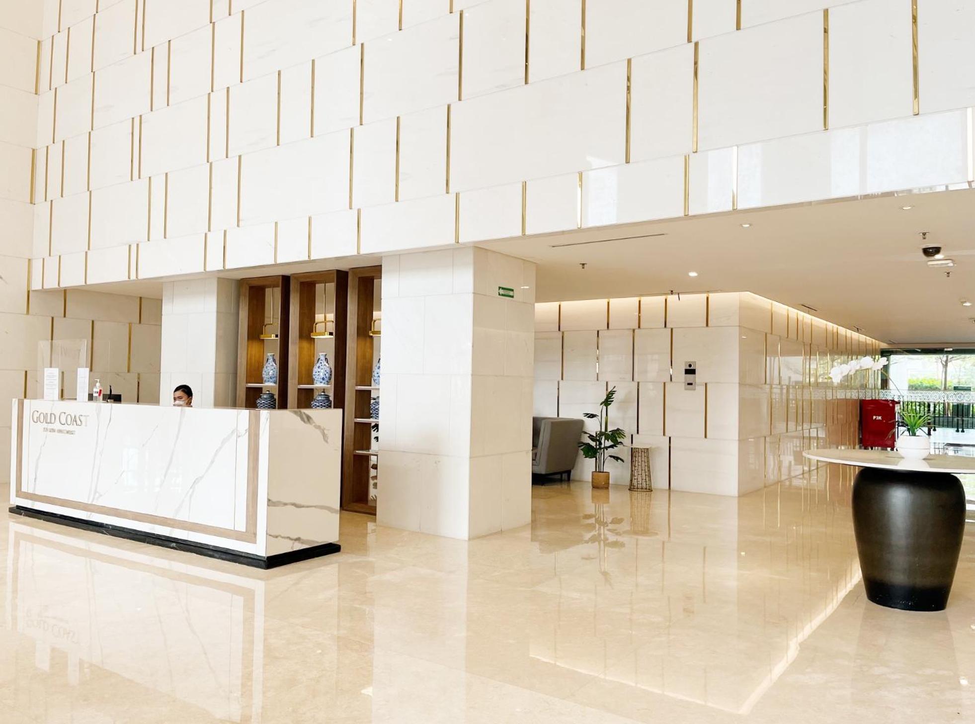 Gold Coast Sea View Apartments by Rentrooms