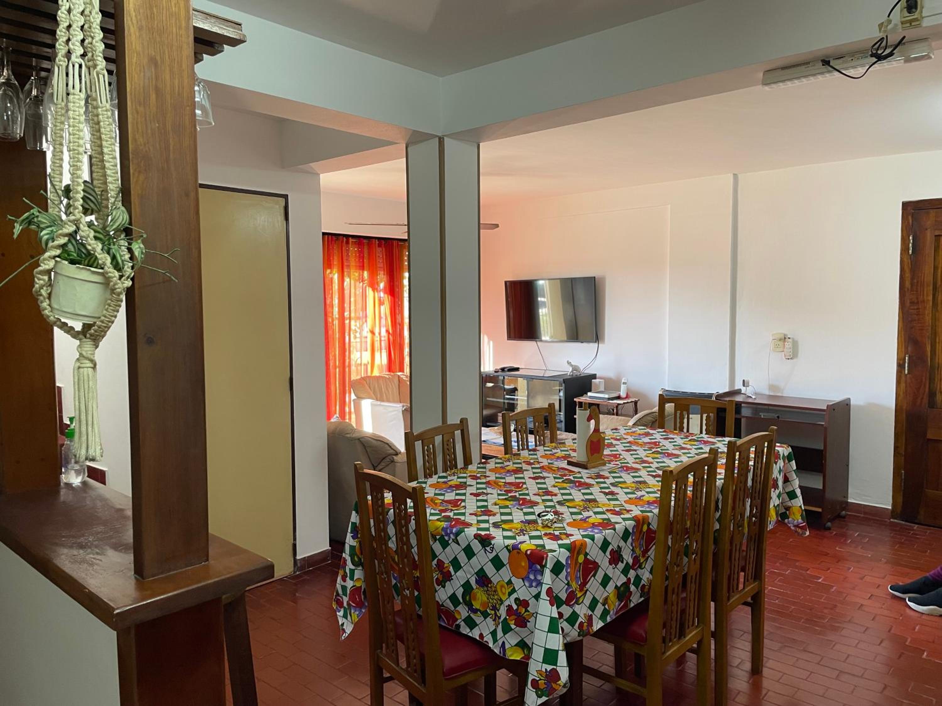 Comoda y amplia casa en Mercedes BsAs
